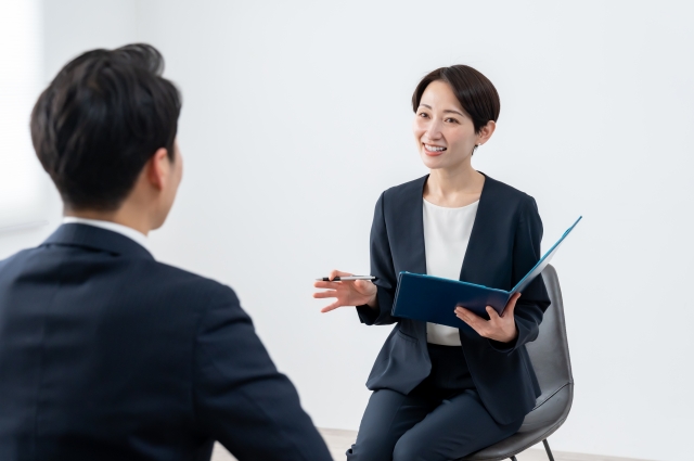 前橋・高崎の企業で働く社員のインタビューイメージ